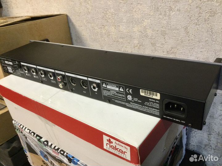 Процессор эффектов t.c. electronic m300