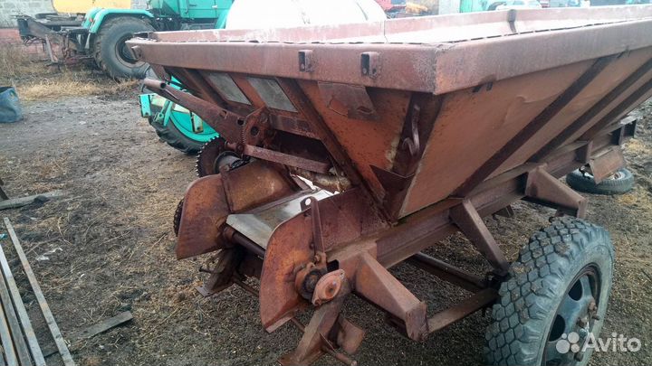 Прицеп тракторный