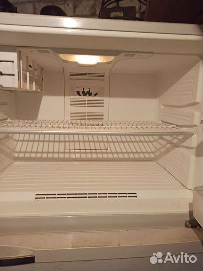 Холодильник Самсунг широкий