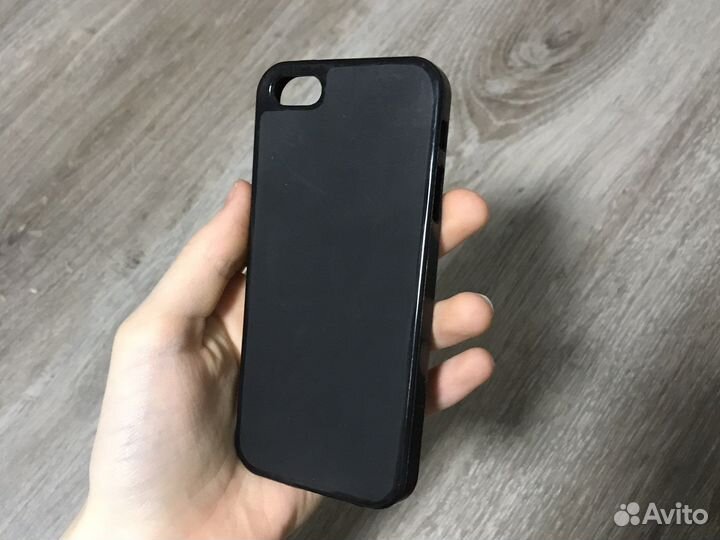 Чехол на iPhone 5 5s se