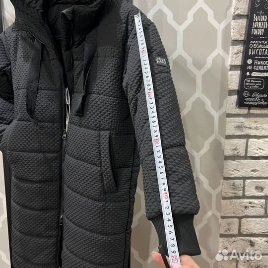 Длинная куртка теплая для девочки 140-146 размер