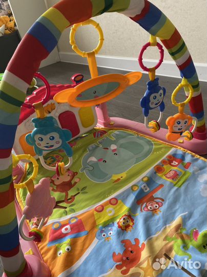 Развивающий коврик с пианино