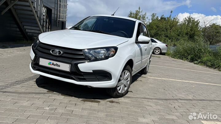 LADA Granta 1.6 МТ, 2022, 10 000 км