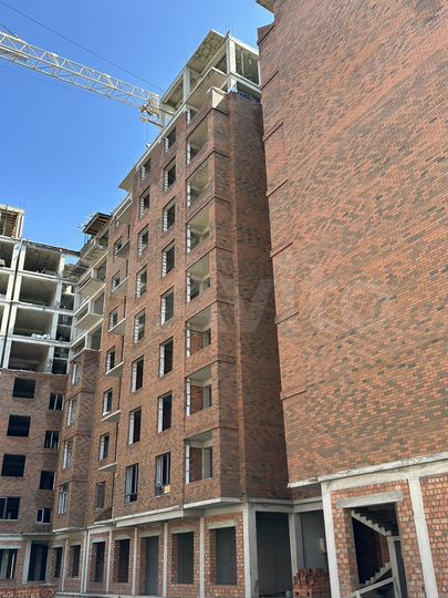 2-к. квартира, 83 м², 4/10 эт.