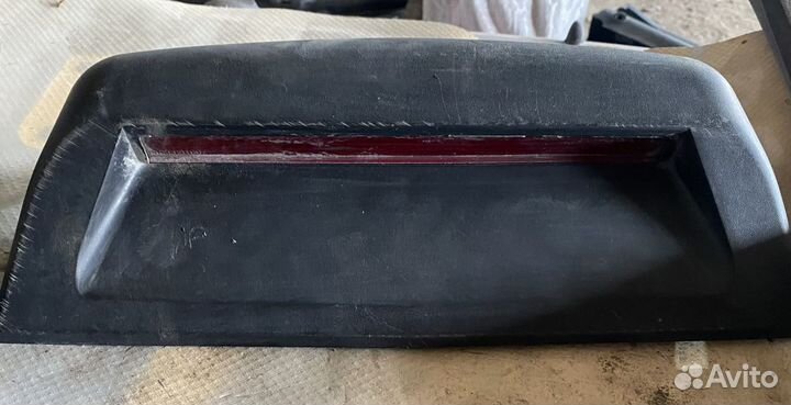 Задний стоп сигнал renault laguna 1