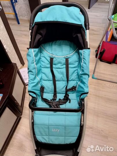 Детская прогулочная коляска