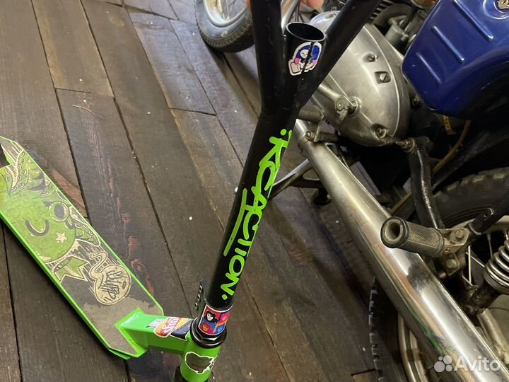 Трюковой самокат