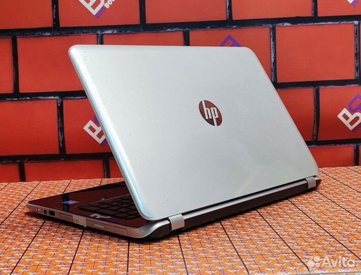 Ноутбук HP 15,6 Pentium 2117U/IntelHD/4GB/500GB