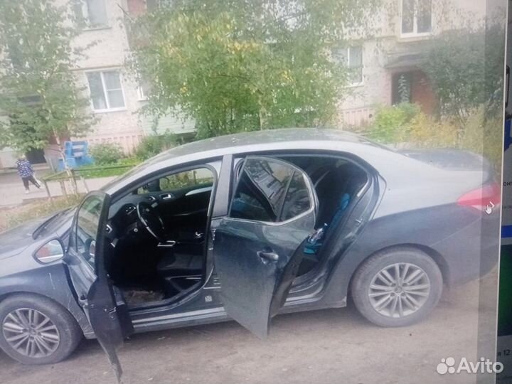 Площадка АКБ Citroen C4 2