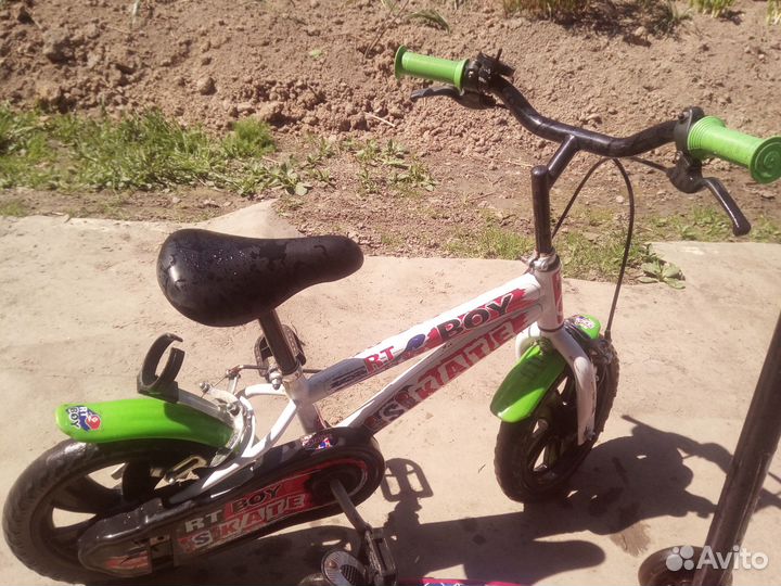 Детский велосипед бу и самокат трехколесный