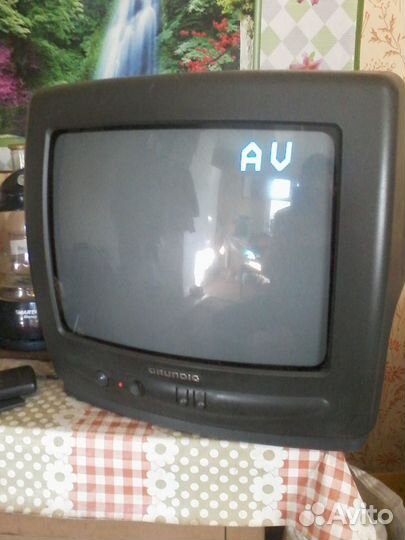 Телевизор grundig 14 дюймов электроннолучевой