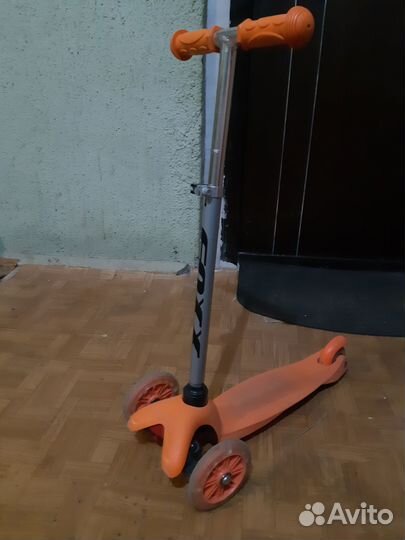 Самокат детский трехколесный бу