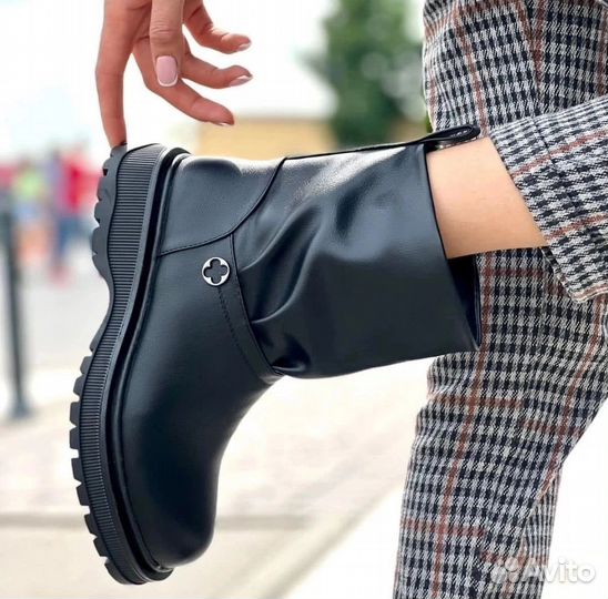 Ботинки демисезонные 34