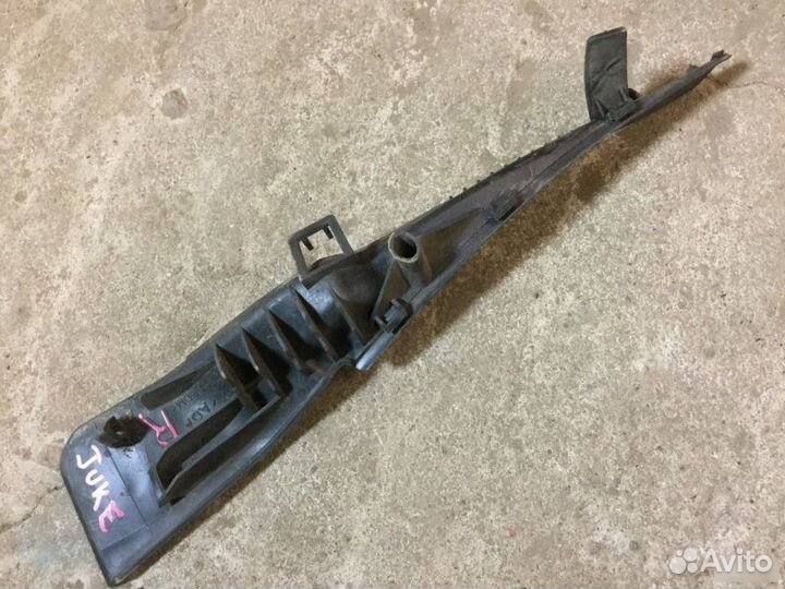 Решетка стеклоочистителей (жабо) Nissan Juke F15