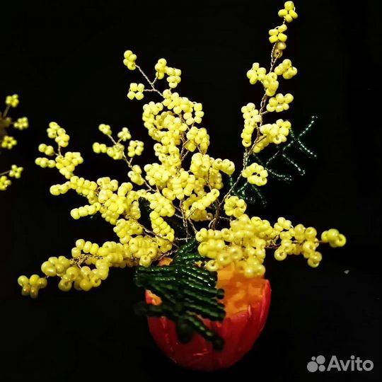 Мимоза из бисера