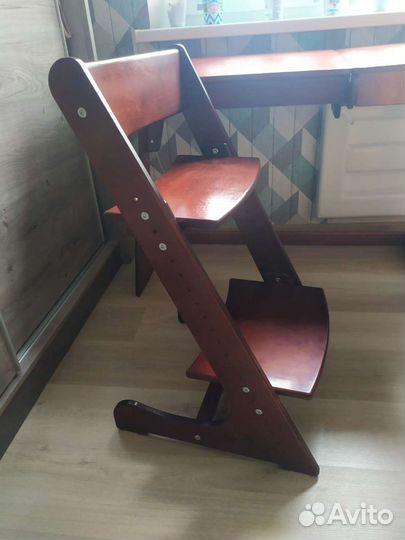 Растущая парта и стул 