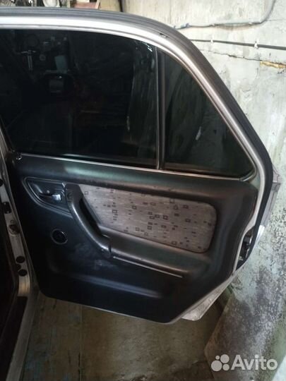 Двери на Волгу 31105