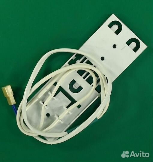 Тэн оттайки холодильника атлант 10W/230V