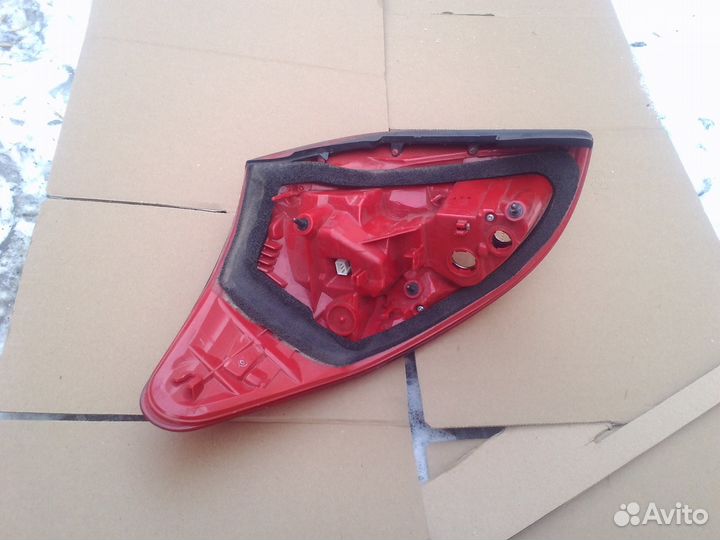 Стоп задний правый Toyota RAV-4