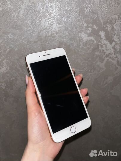 iPhone 8 Plus, 64 ГБ