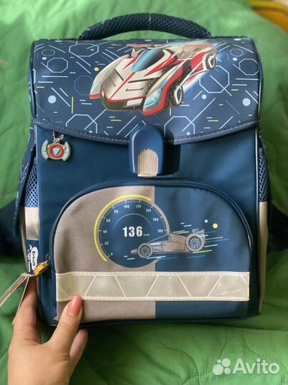 Рюкзак школьный ортопедический новый