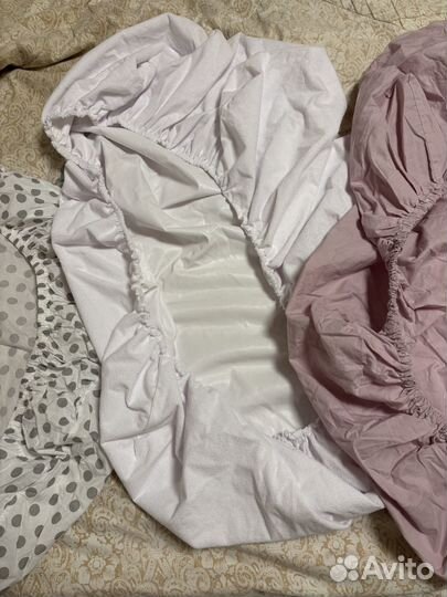 Наматрасник непромокаемый на резинке