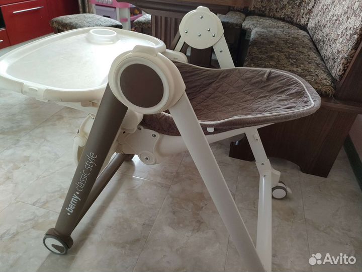 Стульчик для кормления happy baby berny