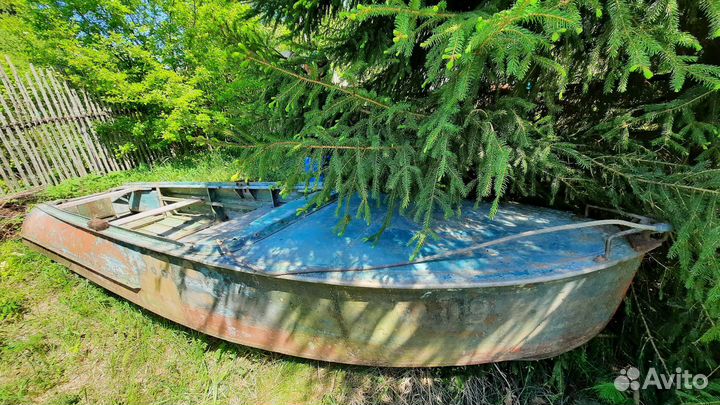 Лодка Казанка