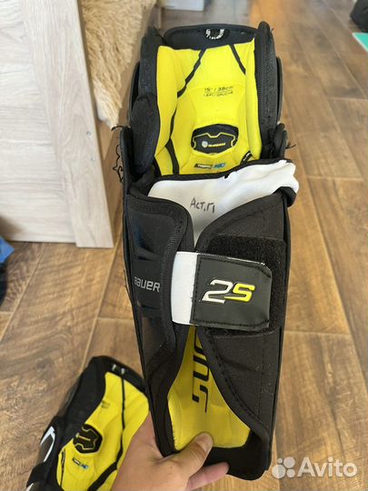 Хоккейные щитки