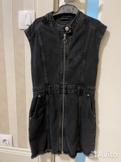 Джинсовое платье sisley 150 см 10-11 лет