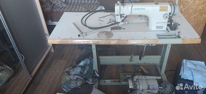 Промышленная швейная машинка Jack