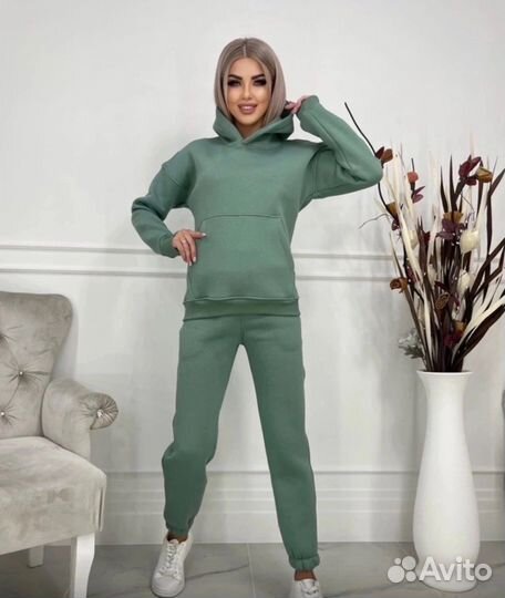 Спортивные флисовые костюмы в наличии