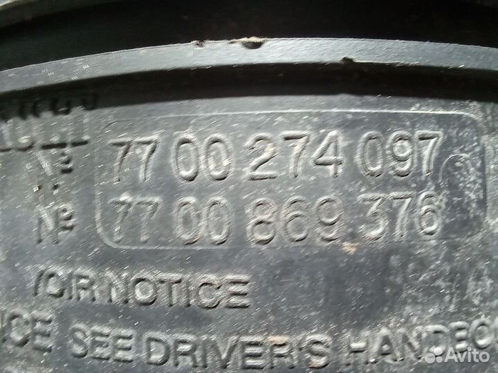 Корпус воздушного фильтра Renault Megane 1