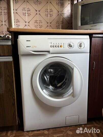 Стиральная машина zanussi