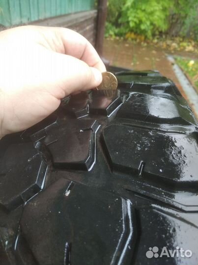 Bfgoodrich Mud-Terrain T/A KM2 265/75 R16