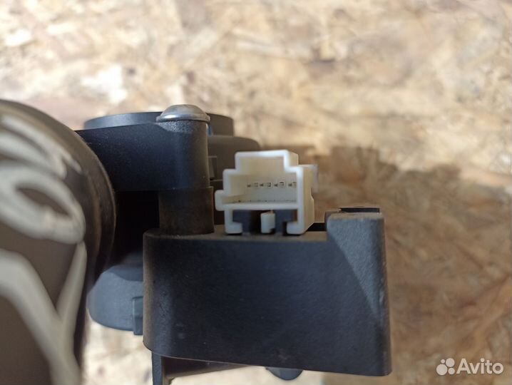 Радиальный вентилятор Mercedes W204