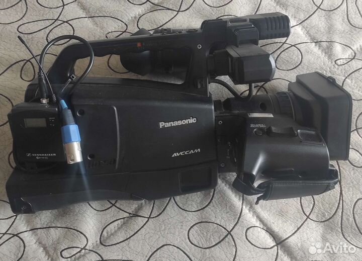 Panasonic AG-HMC 84 Профессиональная видеокамера