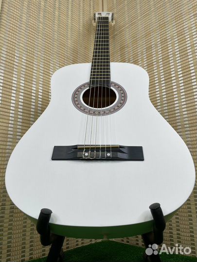 Классическая гитара