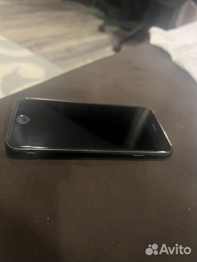 Телефон iPhone 6