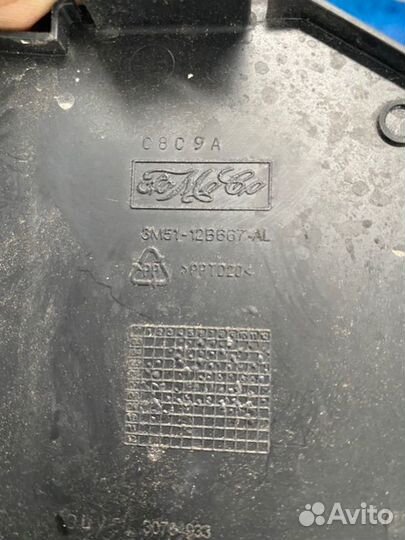 Крышка блока управления двигателем Ford Focus CB4