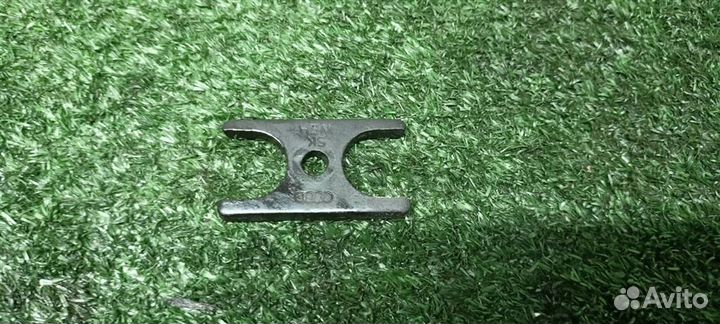 Крепеж Audi Audi A8 4E 2002-2007