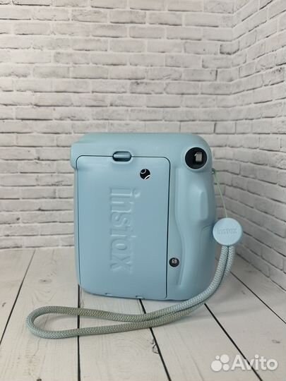 Фотоаппарат instax mini 11 blue