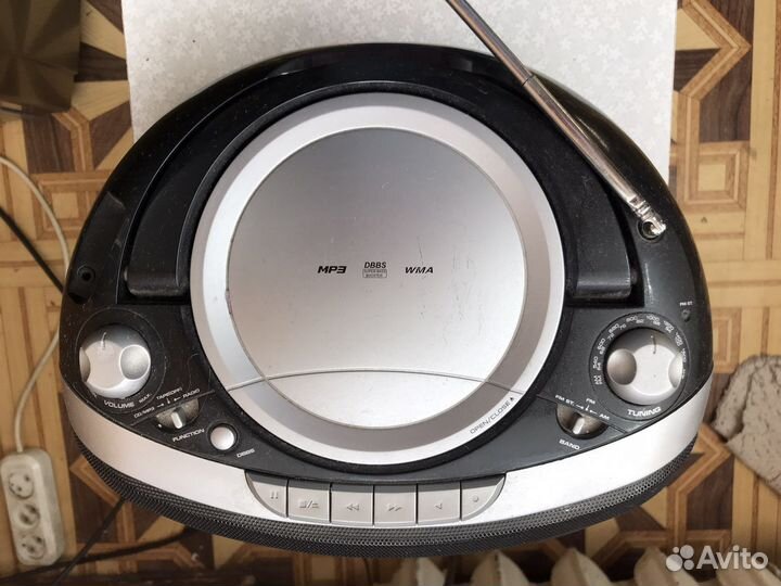 Магнитола Hyundai H-1422