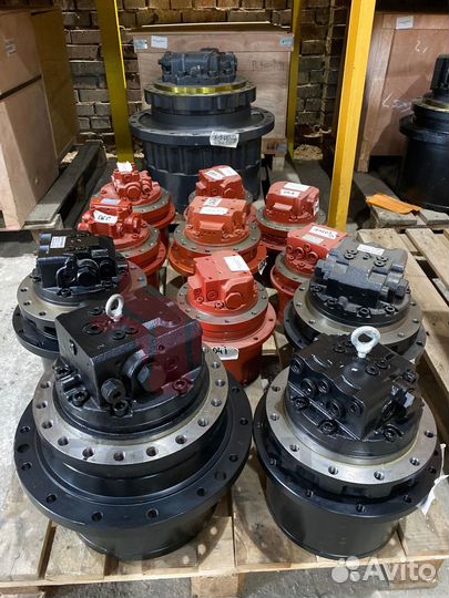 Редуктор хода Hyundai R290LC-7 39Q8-42102