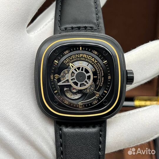Мужские часы Sevenfriday