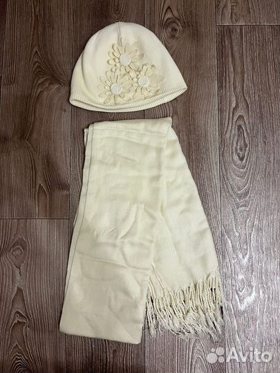 Шапка и палантин женский