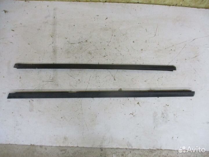 Бархотка наружная задняя Форд Фьюжн 2008