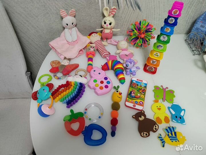 Детские игрушки-погремушки