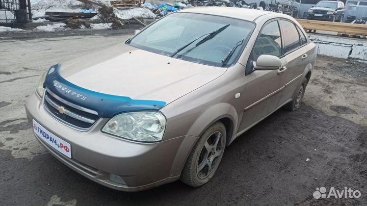 Дефлектор воздушный левый Chevrolet Lacetti 965549