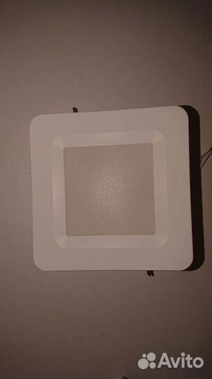 Потолочный светодиодный светильник ekko S 9 white